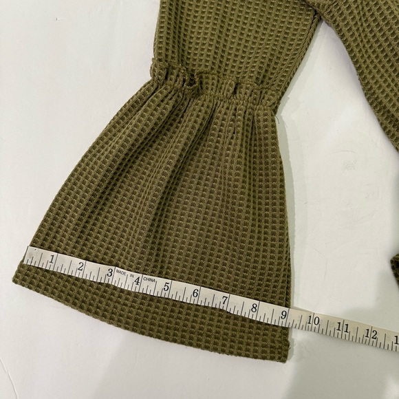 Maverick the collection Waffle Knit Shirts Long Sleeve Peplum Ruffled size XS - Picture 5 of 12